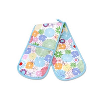 Kitchen Linen: Oven Mitts & Gloves