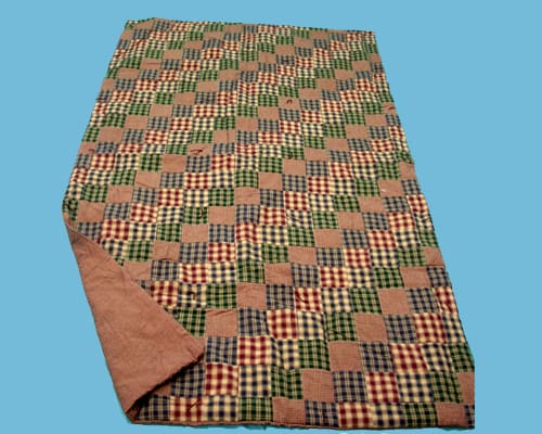 Living Linen: Quilts manufacturer product photo 3