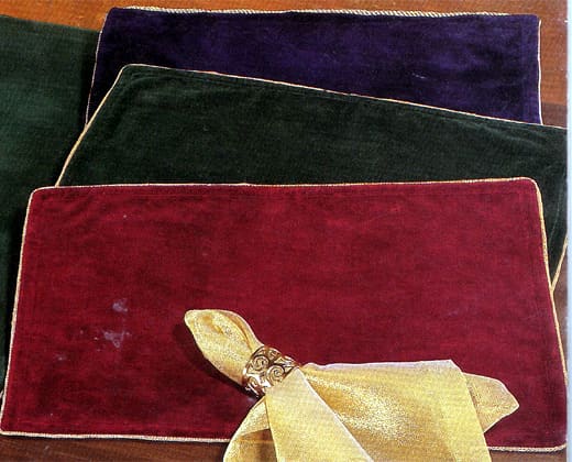 Table Linen: Napkins & Napkin Rings