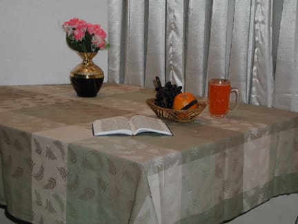 Table Linen: Table Cloths & Covers