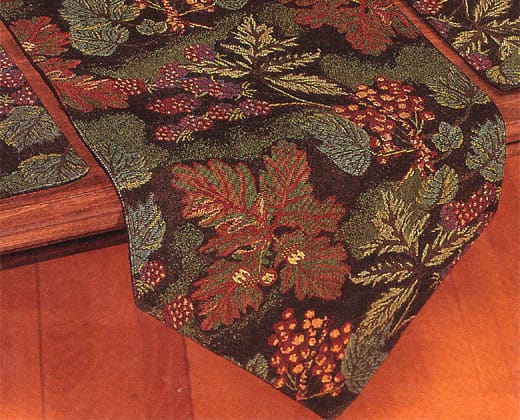 Table Linen: Table Runners