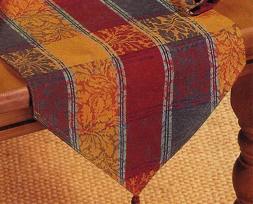 Table Linen: Table Runners