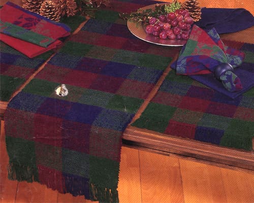 Table Linen: Table Runners